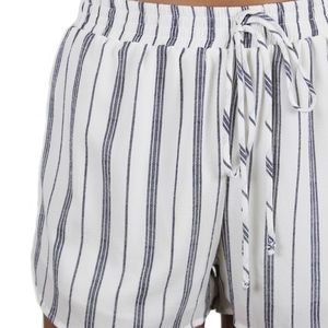 Striped Pull On Short
